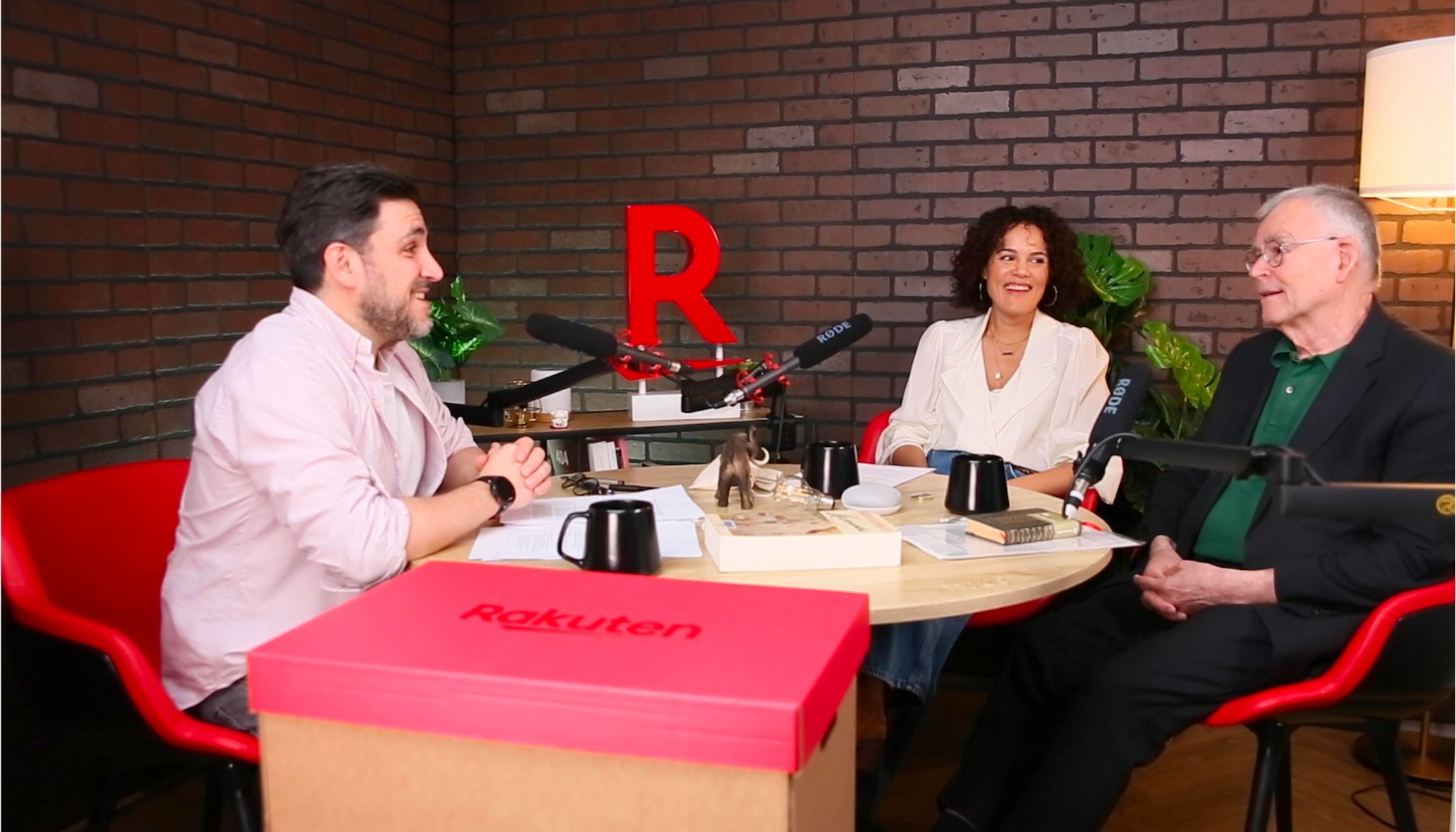 Filming of 'Grand déballage', the new videocast of Rakuten France France. Romain Roy, Sales Director at Rakuten France, Audrey Cassilda, consultant in home psychology, and Dominique Desjeux, anthropologist and professor at the Sorbonne, during the filming of Rakuten France's new video, ‘Grand Déballage’.
